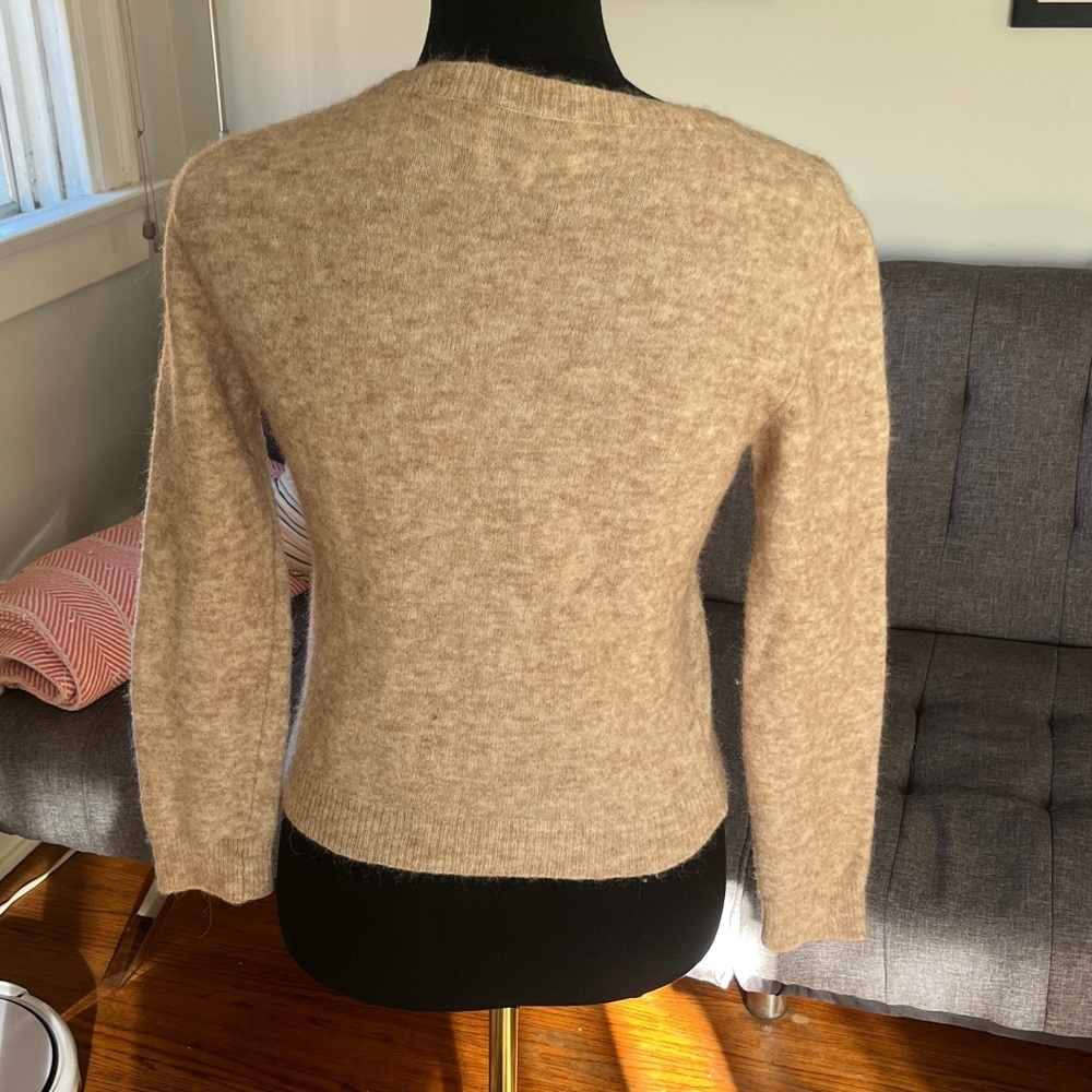 Nanushka Soft Beige Crew Neck Sweater Size Small - Picture 2 of 3